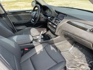 2017 BMW X3 sDrive28i - Interior Front Seat Image